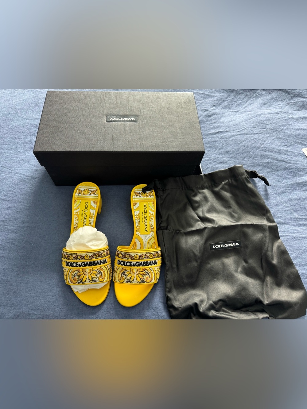 NIB AUTHENTIC WOMEN’S DOLCE&GABBANA CIABATTA FLAT KAROL 40 HEELS YELLOW 36.5B